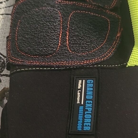 Hipora High-Visibility Safety Gloves - Picture 9 of 14